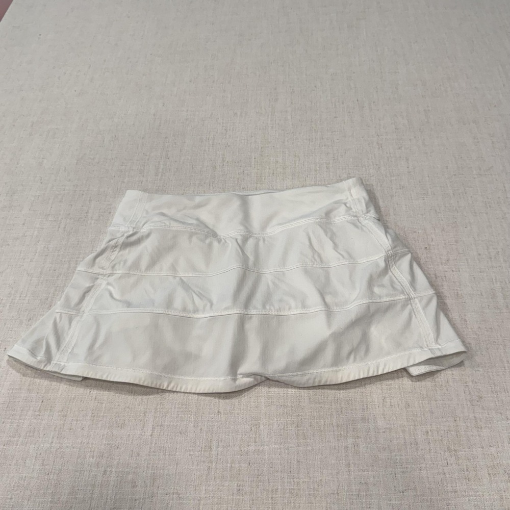 Lululemon Pace Rival Skirt Womens 4 White Athletic Tennis Running Golf